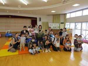 ココミル(多可子育てふれあいセンター)で集合写真