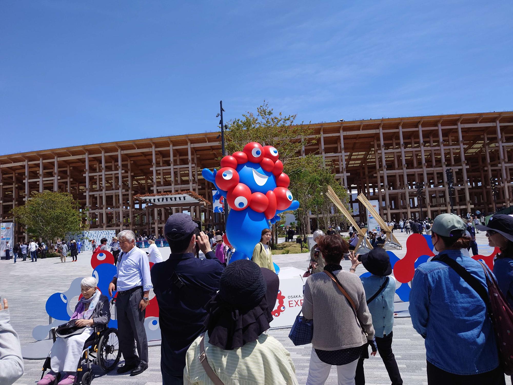 大阪関西万博エントランス(大阪・関西万博)