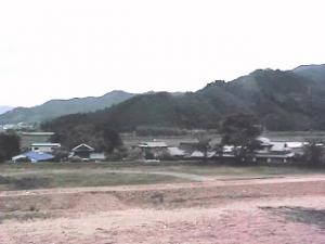 友政城跡がある尾根の写真